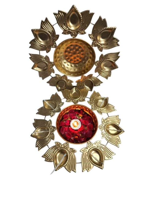 12 Inches Metal Urli Bowl with Lotus Design 8 Diyas, Handcrafted Bowl for Floating Flowers, Urli Showpiece for Home Decor, festival Decoration Bowl, Housewarming Gifts, Pack of 1 - Image 3
